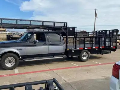 Custom truck bed with mesh sides