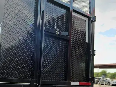Rear doors and lights on the high-side build