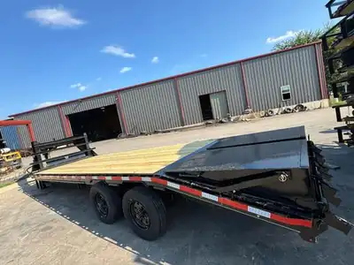 Deckover with flip-over ramps